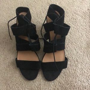 Steve Madden Black Hesls